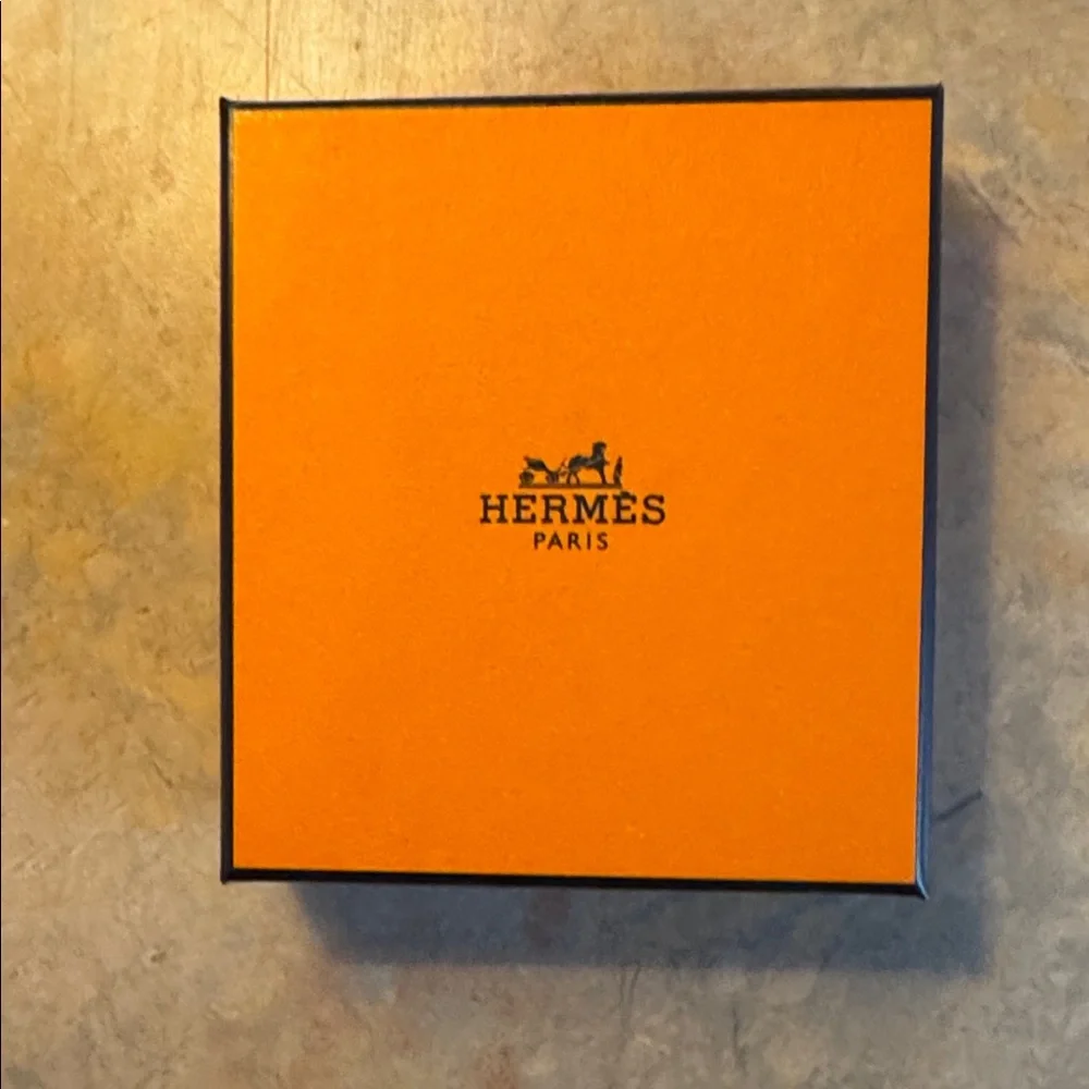 Hermes Box - Picture 2 of 2
